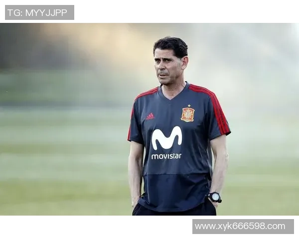 西班牙爆炸头足球明星的传奇故事与辉煌成就揭秘